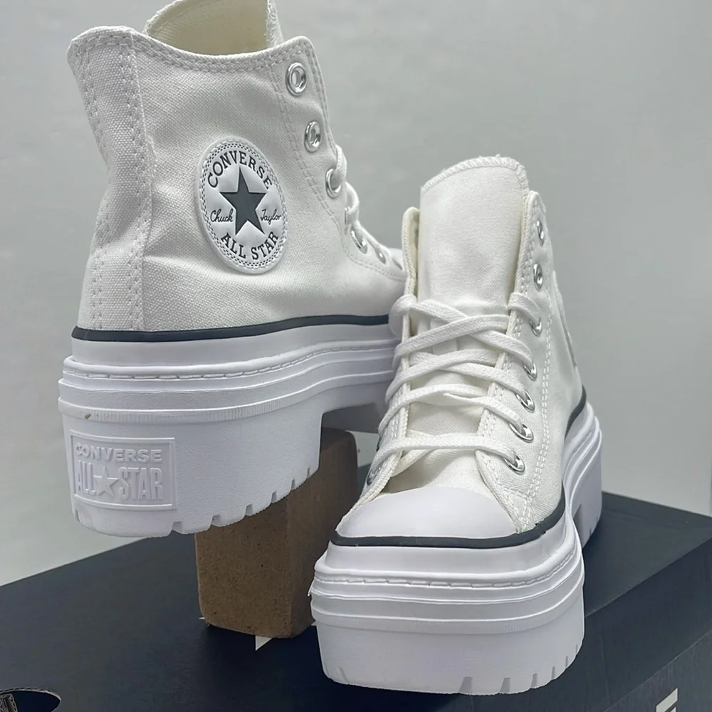 Converse WMNS High-Top Platform Sneakers A10364C CTAS LUGGED HEEL HI WHITE/BLACK